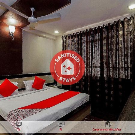 Hotel Netra Sai Shirdi Exterior photo